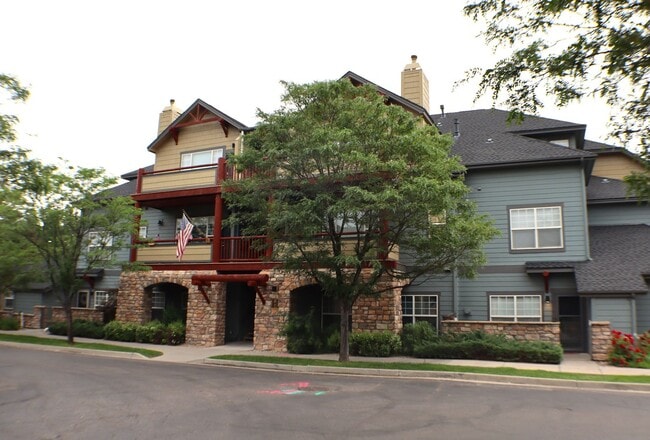 5220 Boardwalk Dr in Fort Collins, CO - Building Photo - Building Photo