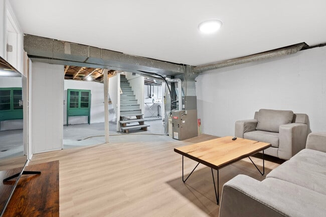 property at 1315 Washington St