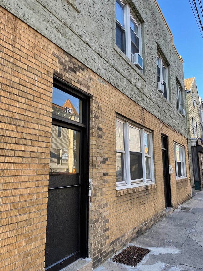 property at 425 Baldwin Ave