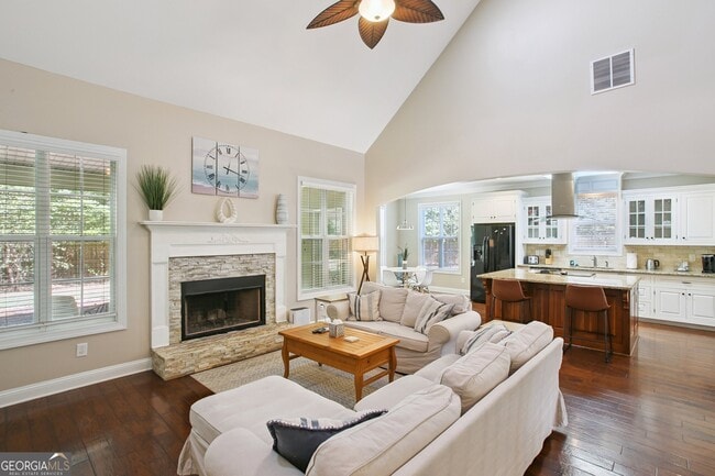 728 Gittings Ave in Peachtree City, GA - Building Photo - Building Photo