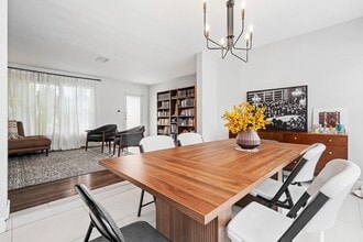 1603 Jefferson St in Hollywood, FL - Building Photo - Building Photo
