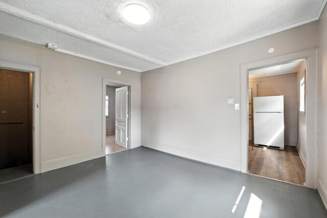 property at 3402 N 3rd St