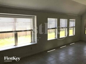 15126 Arlington Park Ave in Mont Belvieu, TX - Building Photo - Building Photo