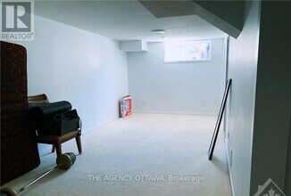 222 Freedom Private in Ottawa, ON - Building Photo - Building Photo