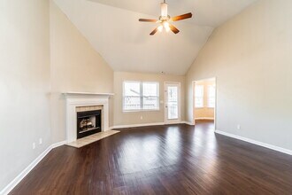 2140 Liberty Dr in Murfreesboro, TN - Building Photo - Building Photo