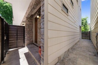 1415 Holly St in Houston, TX - Building Photo - Building Photo