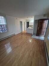 166 Park St in Buffalo, NY - Building Photo - Building Photo