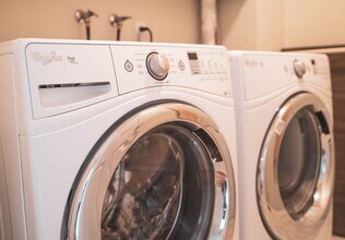 14441 NE Morris Ct in Portland, OR - Building Photo - Building Photo