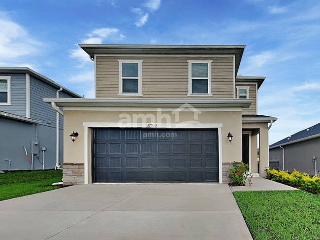property at 37933 Dusty Saddle Ln
