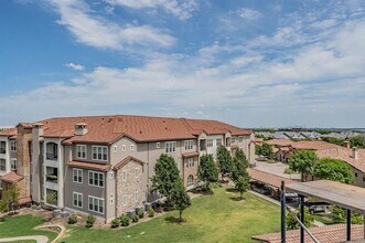 610 Via Ravello in Irving, TX - Building Photo - Building Photo