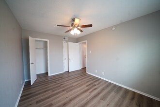 5221 Bonita Ave in Dallas, TX - Building Photo - Building Photo