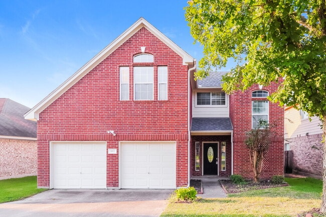 property at 985 Oak Falls Dr