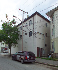 204-206 Ashley Blvd in New Bedford, MA - Building Photo - Building Photo