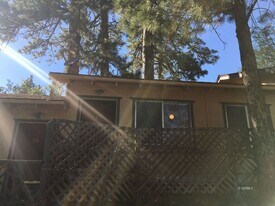 25840 CA-243 in Idyllwild, CA - Building Photo