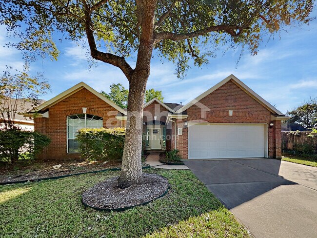 property at 17523 Chestnut Trl
