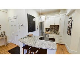 15 Temple St, Unit 1 in Boston, MA - Building Photo - Building Photo