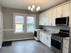 31 Cutler St in Winthrop, MA - Building Photo - Building Photo