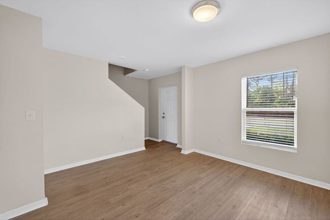 921 Jacaranda Pkwy E in Cape Coral, FL - Building Photo - Building Photo