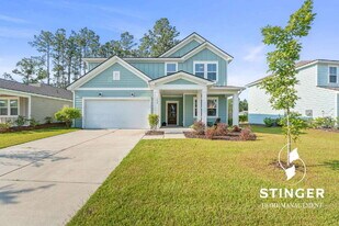 1235 Salty Hammock Ct in Beaufort, SC - Building Photo