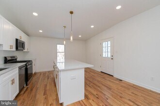 117 W Nicholson Rd in Audubon, NJ - Building Photo - Building Photo