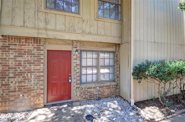 740 Bluebonnet Dr in Keller, TX - Building Photo