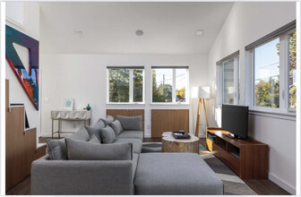 2811 N York St in Denver, CO - Building Photo - Building Photo