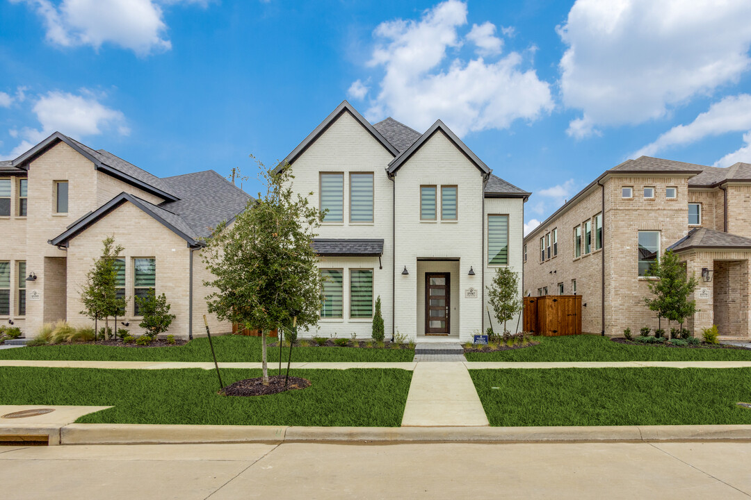 15587 Fringe Tree Rd in Frisco, TX - Building Photo