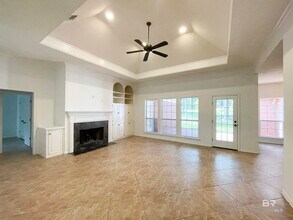 30442 Middle Creek Cir in Spanish Fort, AL - Building Photo - Building Photo