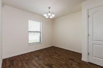 748 Chatham Walk Dr in Ruskin, FL - Foto de edificio - Building Photo