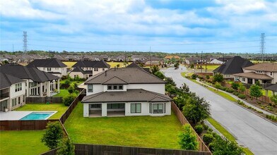 3242 N Upland St in Katy, TX - Building Photo - Building Photo