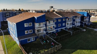 The Courtyards Apartments in Grande Prairie, AB - Building Photo