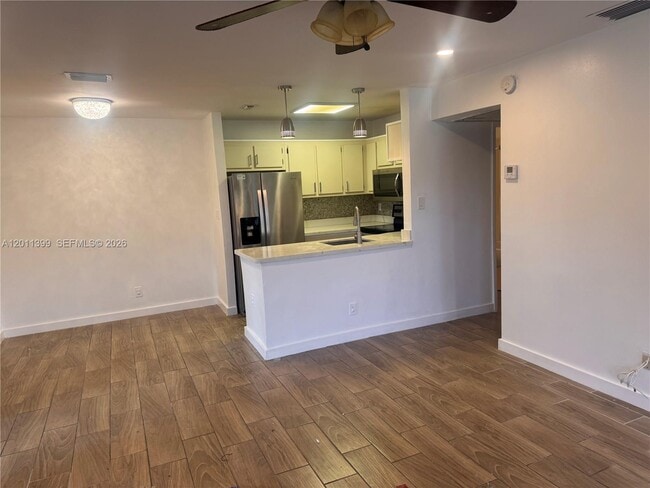 property at 10023 Winding Lake Rd