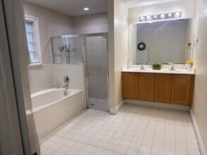 5621 Azalea Cir in West Palm Beach, FL - Building Photo - Building Photo