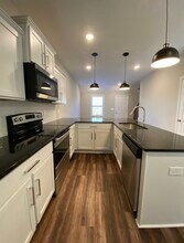 1035 Glenkirk Dr in Clarksville, TN - Building Photo - Building Photo