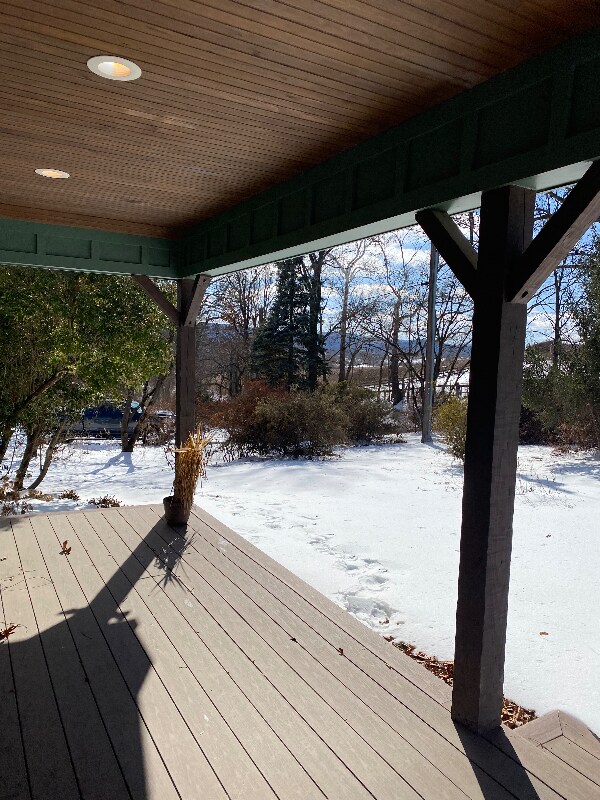 1732 Castleman Rd in Berryville, VA - Foto de edificio - Building Photo