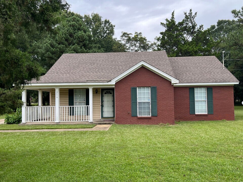 3276 Pilgrim St in Montgomery, AL - Building Photo