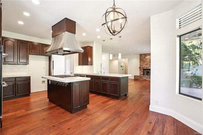 25682 Nottingham Ct in Laguna Hills, CA - Building Photo - Building Photo