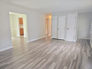 8802 Malvern Hill Rd in Plantation, KY - Building Photo - Building Photo