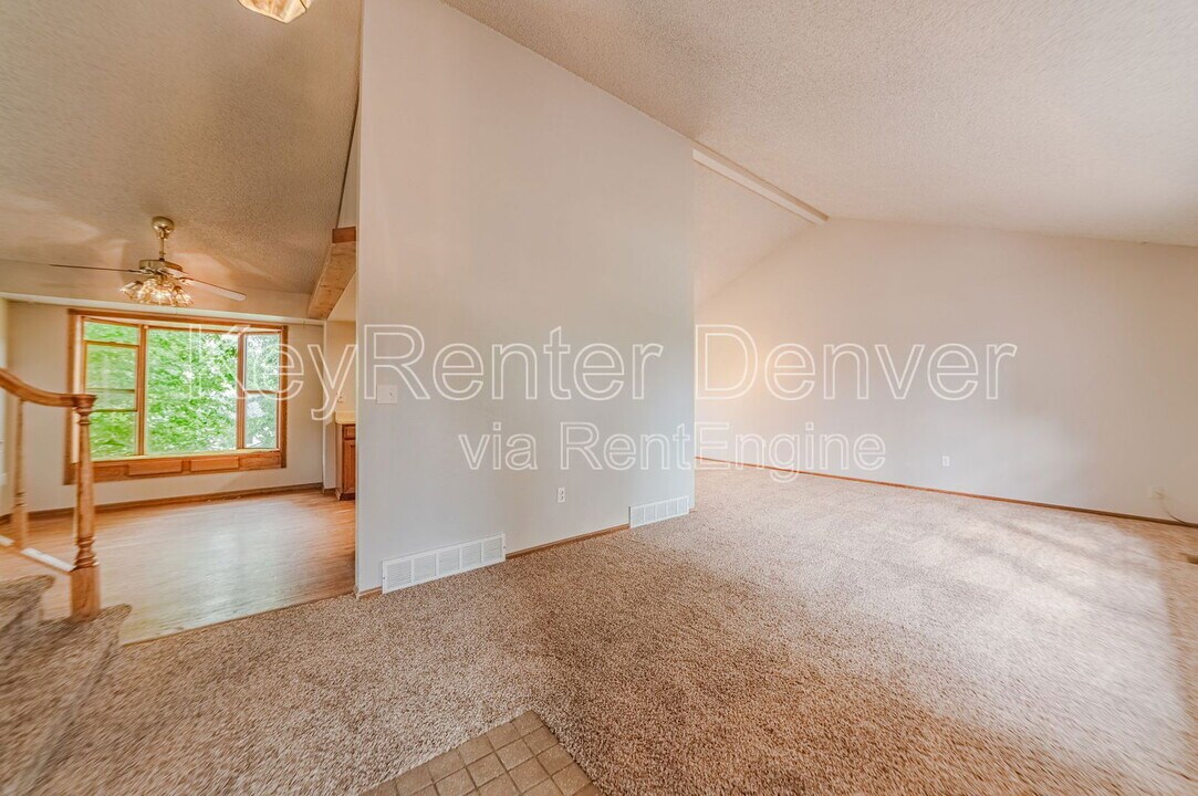 16565 E Girard Ave in Aurora, CO - Building Photo