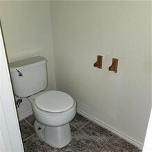 417 N 28th St in McAllen, TX - Building Photo - Building Photo