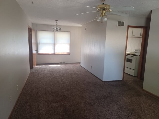 3116 S Euclid St in Wichita, KS - Building Photo - Building Photo