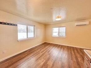 181 E Tall Fir Ct in Sisters, OR - Building Photo - Building Photo