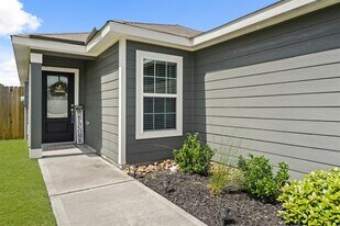 26509 Seuss Dr in Magnolia, TX - Building Photo