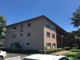 13300 SW 1st St, Unit 301O in Pembroke Pines, FL - Building Photo
