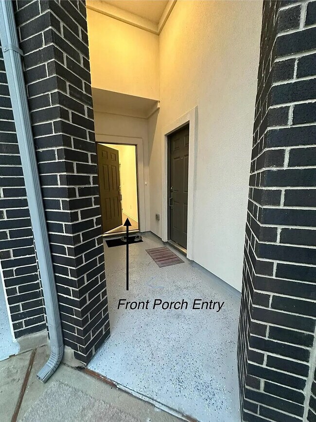 Room in House on Pickerel St in Leander, TX - Foto de edificio - Building Photo