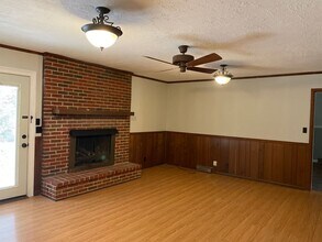 323 Grandview Dr in Murfreesboro, TN - Building Photo - Building Photo