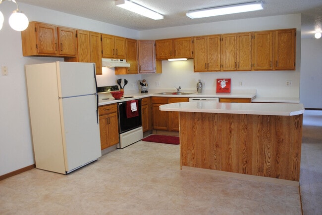 Meadows in West Fargo, ND - Foto de edificio - Building Photo