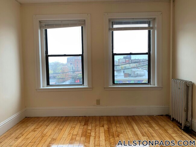 437 Cambridge St, Unit 21 in Boston, MA - Building Photo - Building Photo