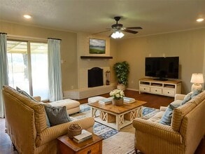 18231 Co Rd 331 in Terrell, TX - Building Photo - Building Photo