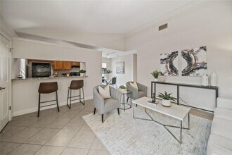 4510 Brown Bark Pl in Austin, TX - Building Photo - Building Photo